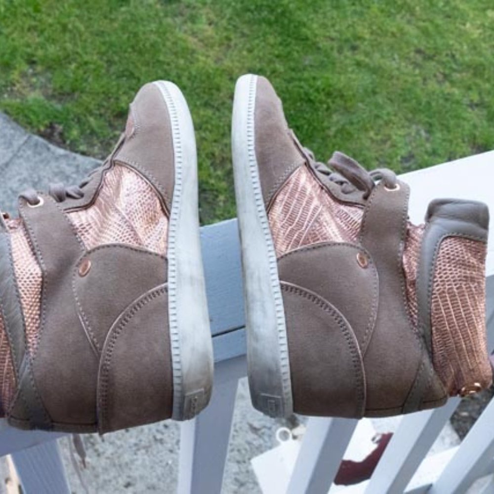 💖 Michael Kors Nikko II - Mettalic Rose Taupe Suede - see description for size! - Picture 13 of 16